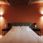 Razvajanje z nočitvijo