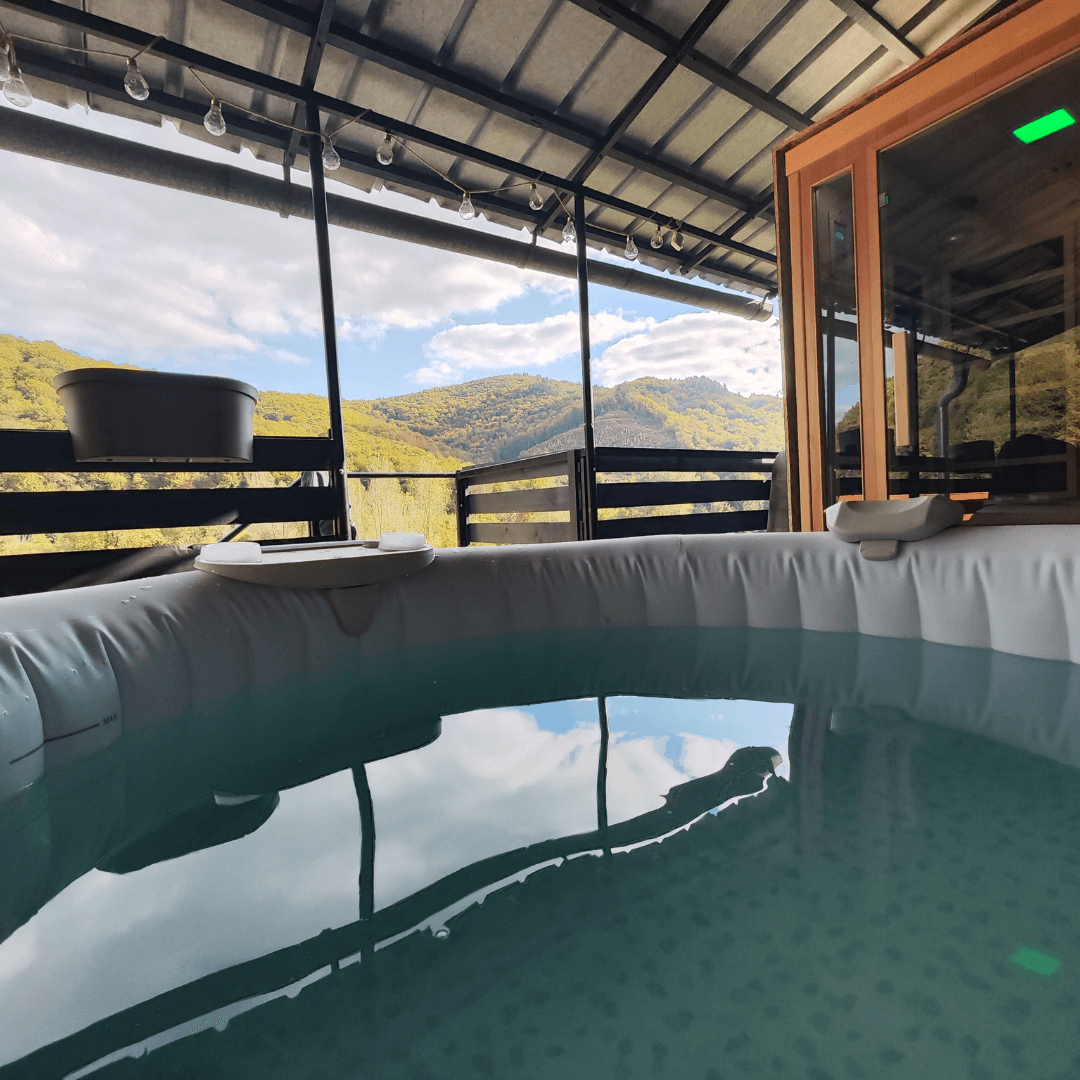 Apartma na samem z jacuzzijem in savno